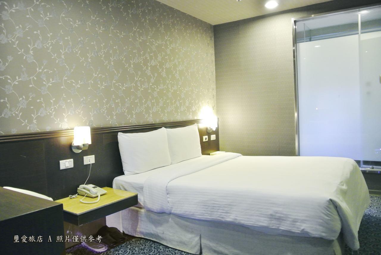 Say Love Hotel Taipei Esterno foto